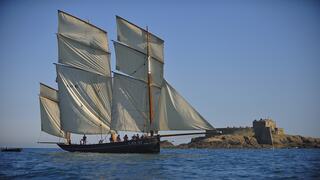 photo du docs histoire Un concert de reggae sur un bateau pirate